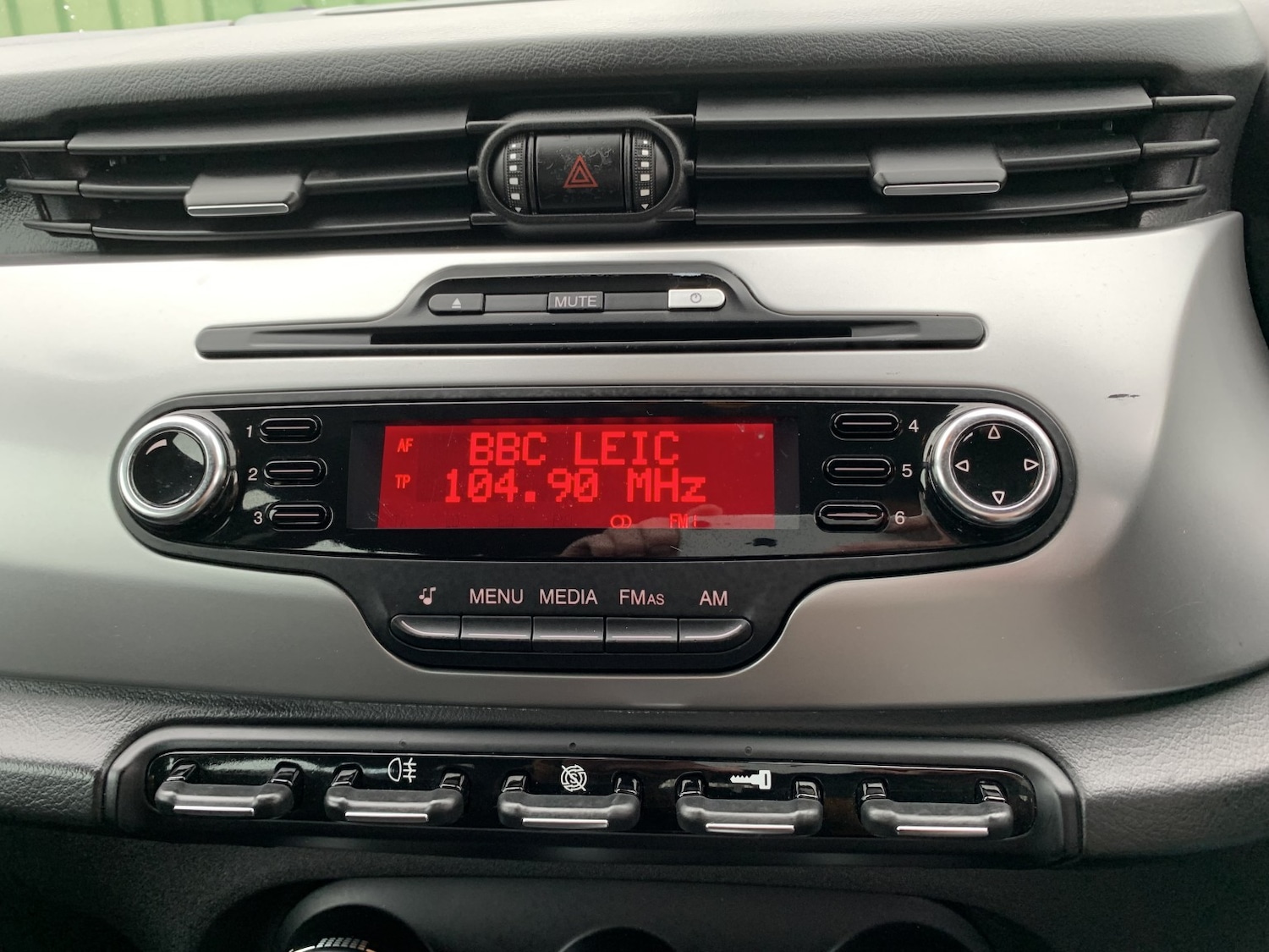 Used Alfa Romeo Giulietta 2012 for sale - 77707145: Photo 22