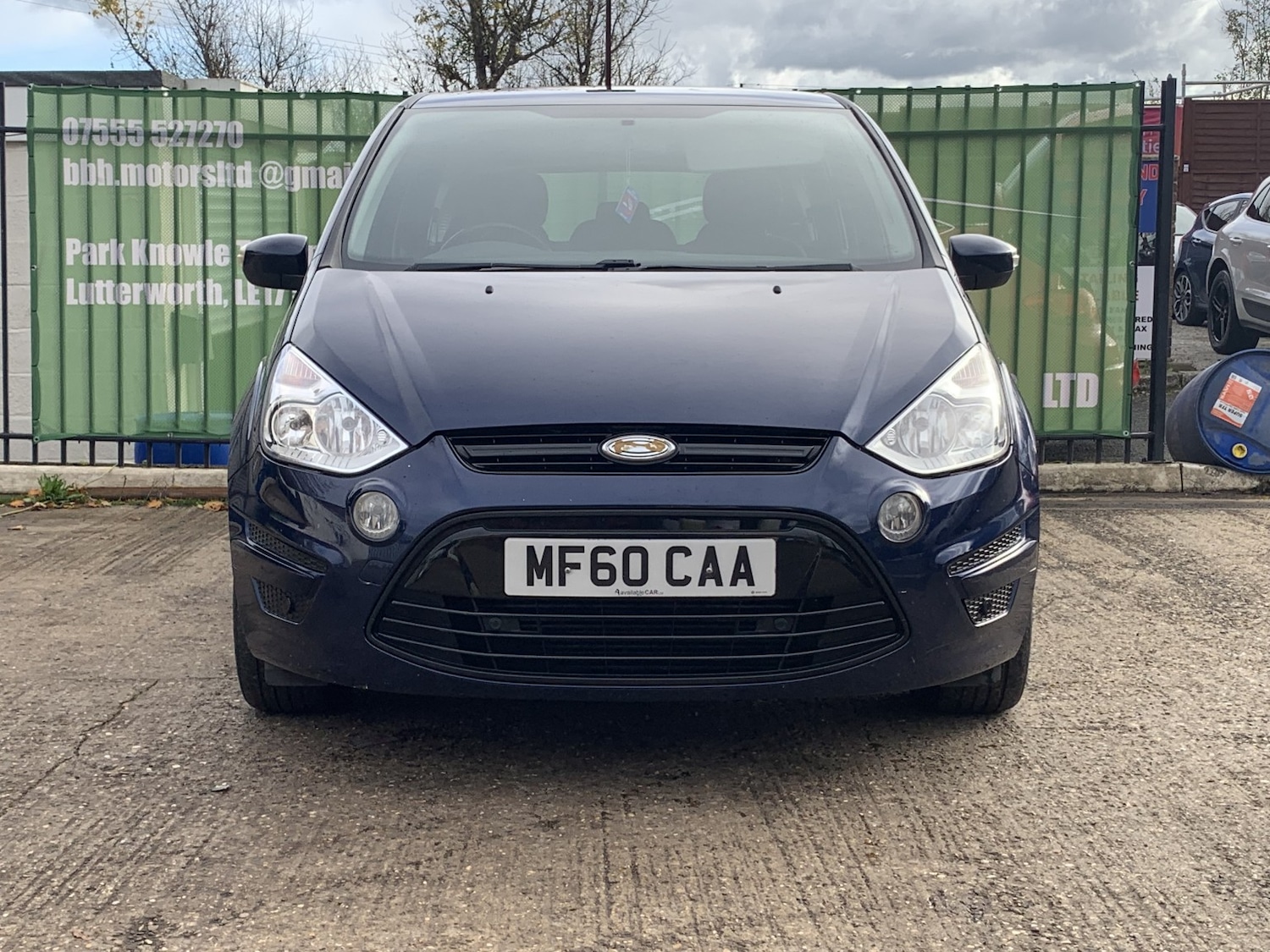 Used Ford S-Max 2010 for sale - 76751749: Photo 2