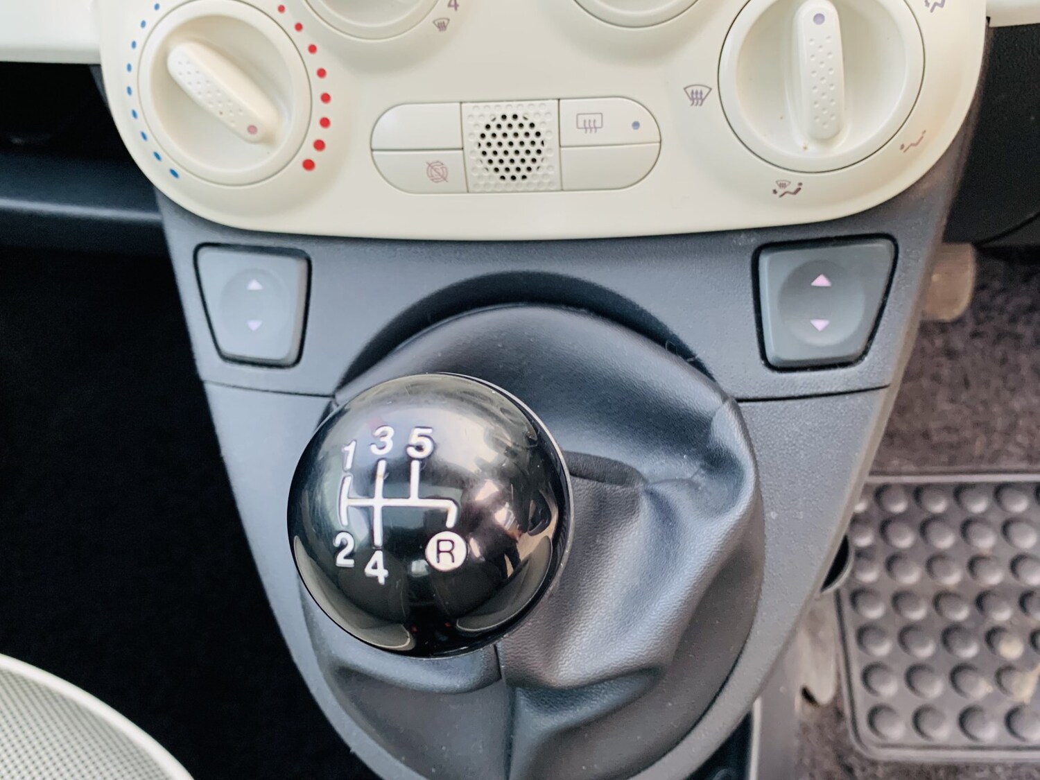 Used Fiat 500 2011 for sale - 78125105: Photo 22