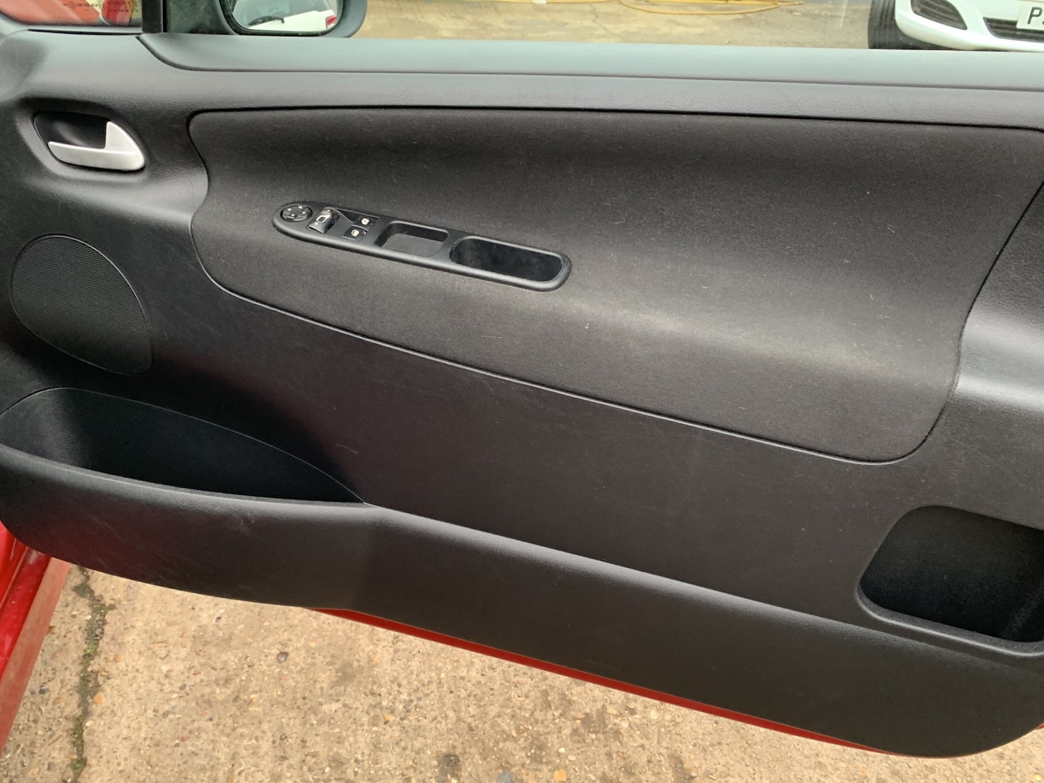 Used Peugeot 207 2007 for sale - 77798627: Photo 11