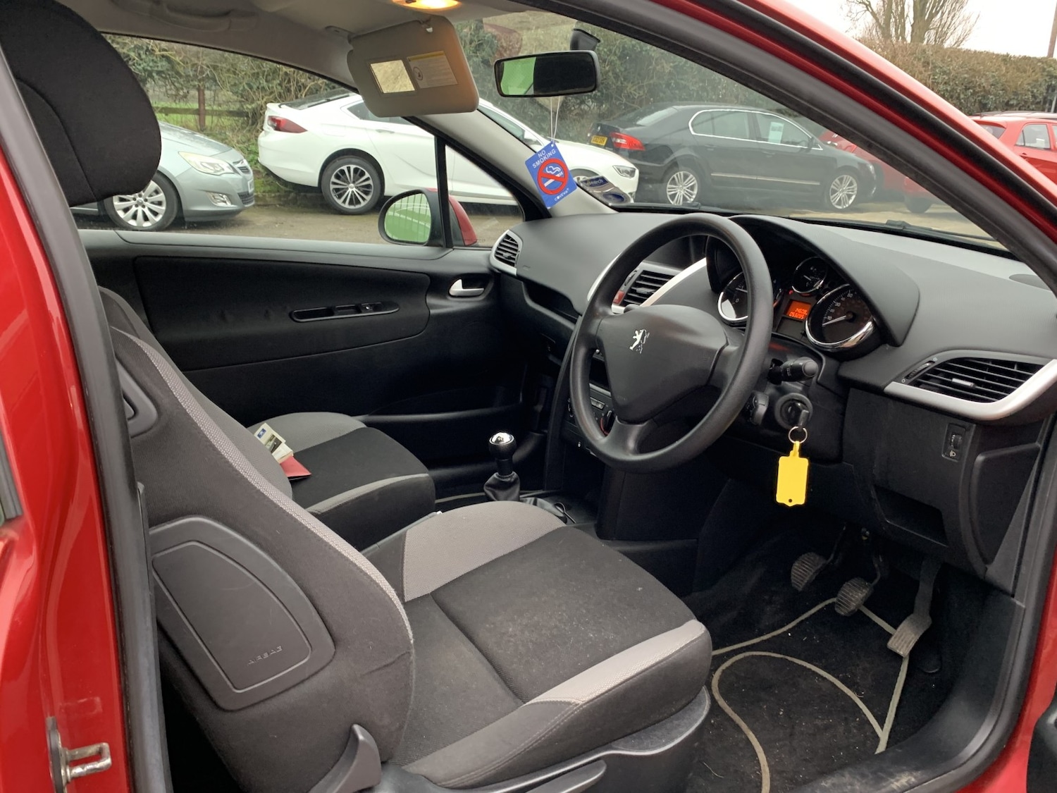 Used Peugeot 207 2007 for sale - 77798627: Photo 8