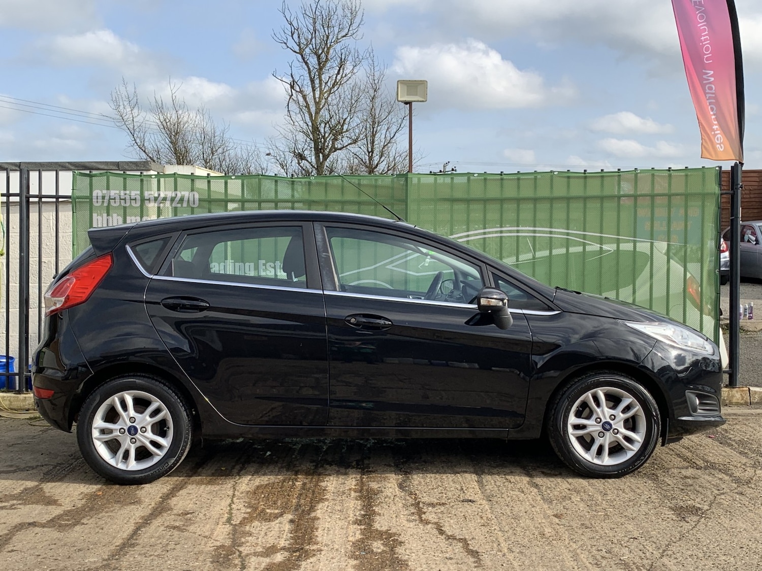 Used Ford Fiesta 2016 for sale - 77668594: Photo 4