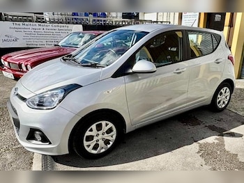 Used Hyundai i10 2015 for sale - 75981847: Photo