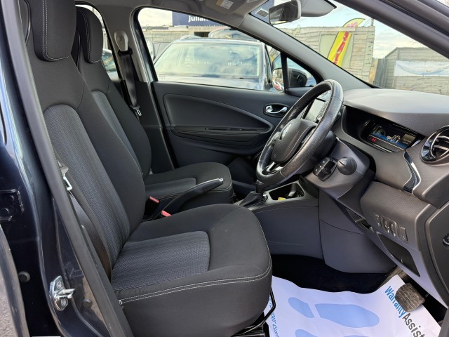 Used Renault Zoe 2018 for sale - 77707941: Photo 17