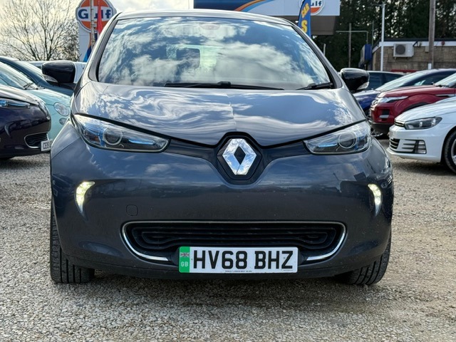Used Renault Zoe 2018 for sale - 77707941: Photo 3