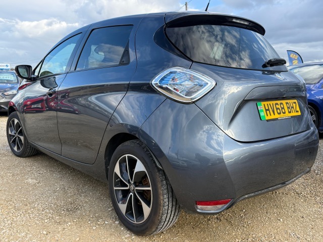 Used Renault Zoe 2018 for sale - 77707941: Photo 5