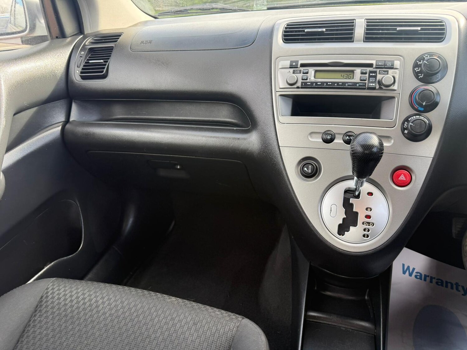 Used Honda Civic 2004 for sale - 78224440: Photo 15