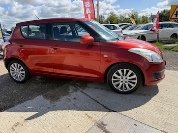 Used Suzuki Swift 2013 for sale - 78298894: Photo