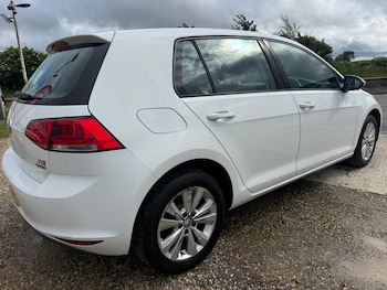 Used Volkswagen Golf 2014 for sale - 78832136: Photo