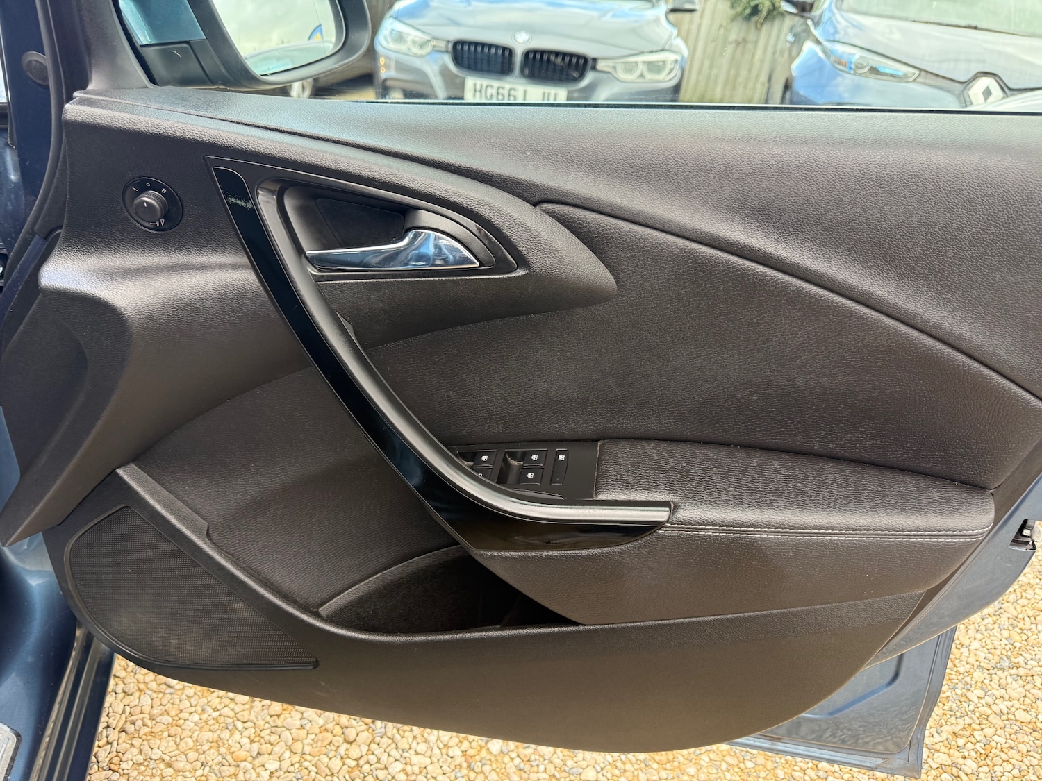 Used Vauxhall Astra 2015 for sale - 77707863: Photo 12