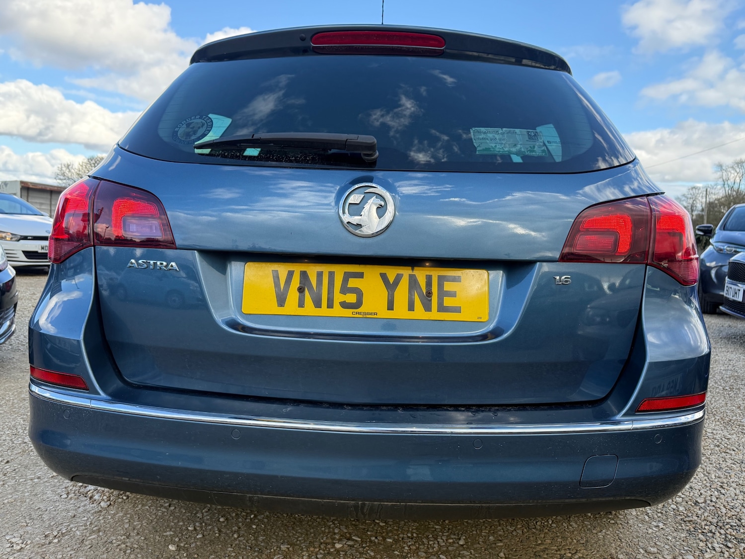 Used Vauxhall Astra 2015 for sale - 77707863: Photo 6