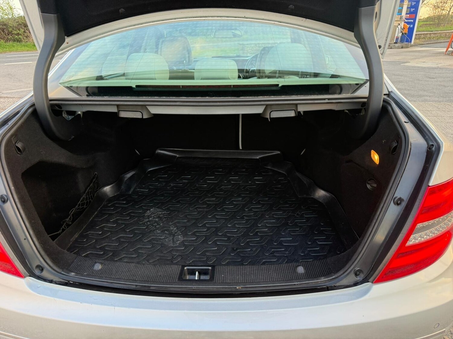 Used Mercedes-Benz C Class 2011 for sale - 78224641: Photo 10