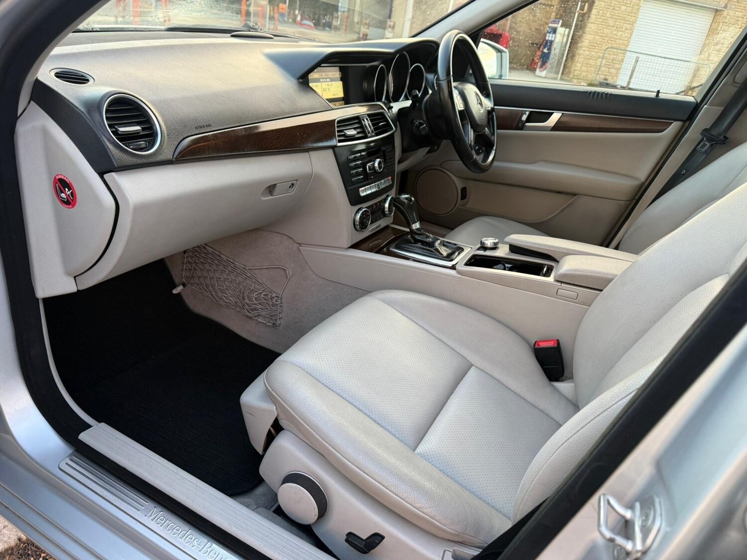 Used Mercedes-Benz C Class 2011 for sale - 78224641: Photo 12