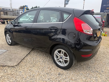 Used Ford Fiesta 2013 for sale - 76421274: Photo