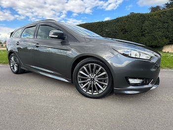 Used Ford Focus 2017 for sale - 78900835: Photo