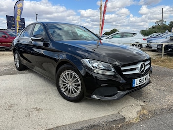 Used Mercedes-Benz C Class 2015 for sale - 79449343: Photo