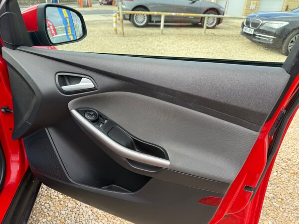Used Ford Focus 2013 for sale - 76174586: Photo 11