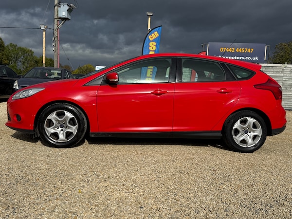 Used Ford Focus 2013 for sale - 76174586: Photo 2