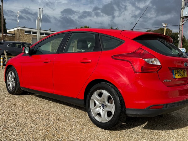 Used Ford Focus 2013 for sale - 76174586: Photo 3