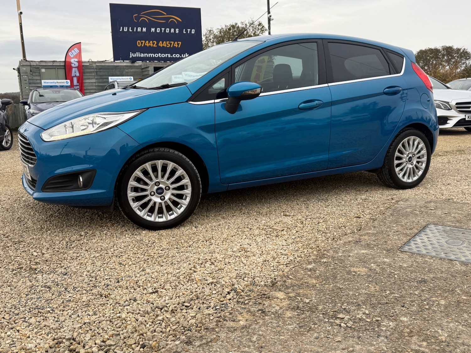 Used Ford Fiesta 2015 for sale - 76397817: Photo 2