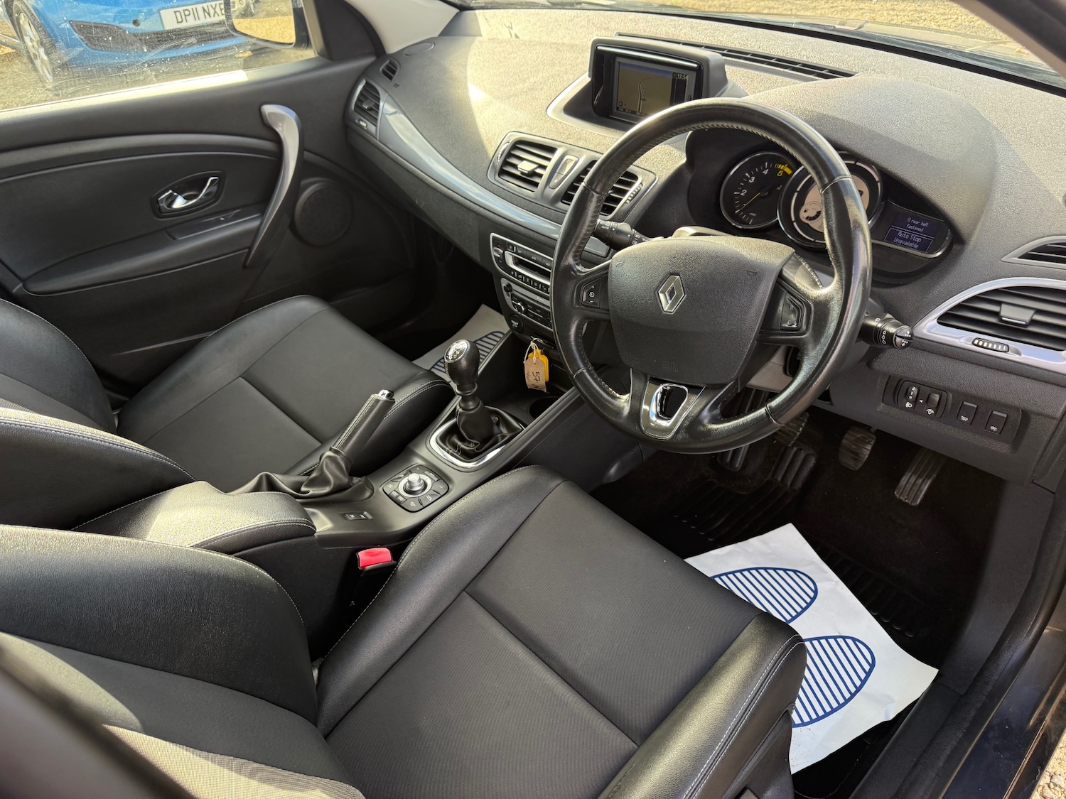 Used Renault Megane 2015 for sale - 76547457: Photo 9