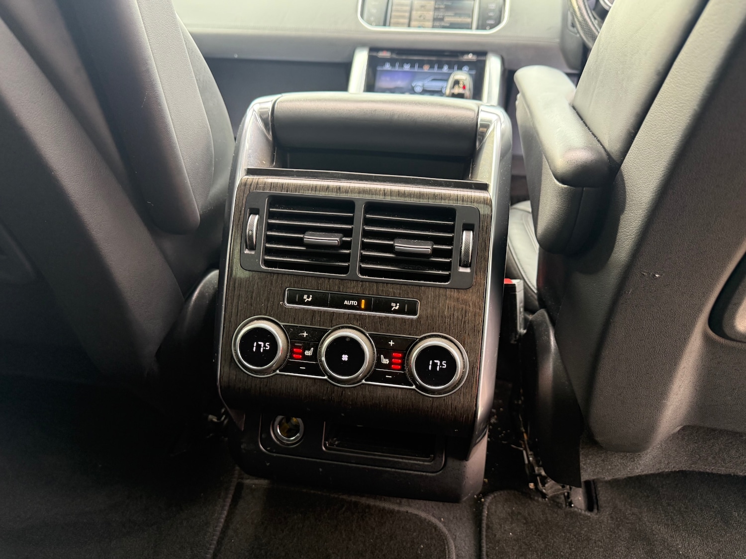 Used Land Rover Range Rover Sport 2014 for sale - 76418679: Photo 11