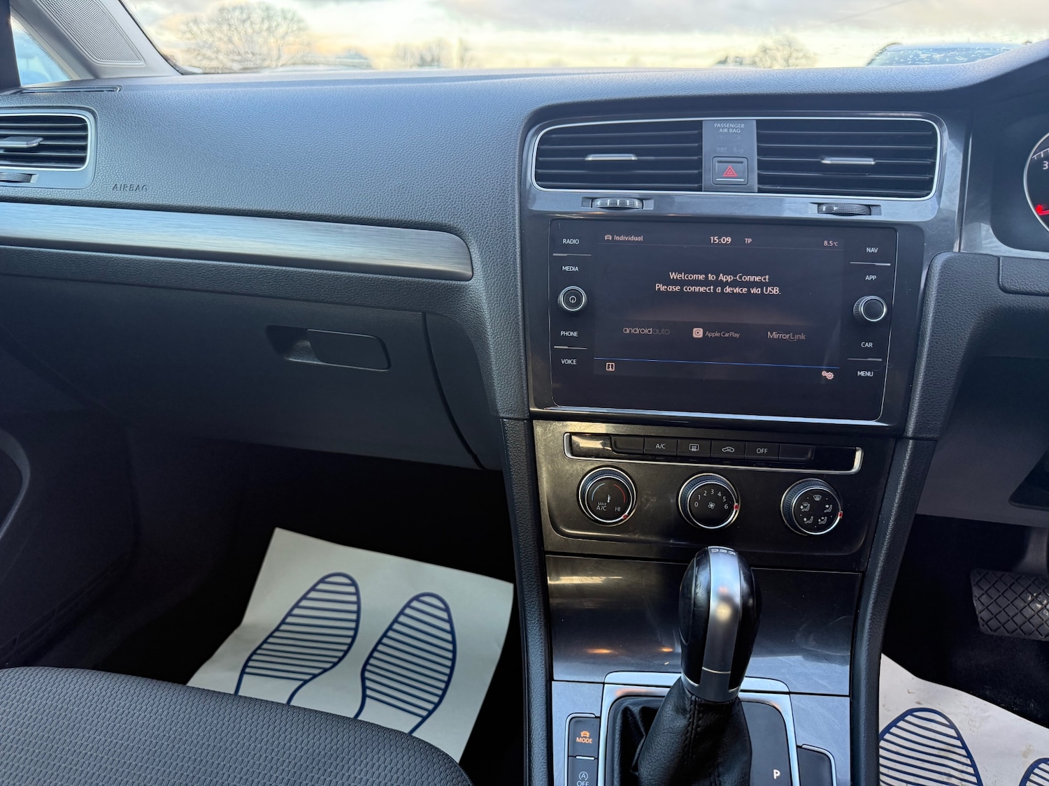 Used Volkswagen Golf 2017 for sale - 77228530: Photo 16