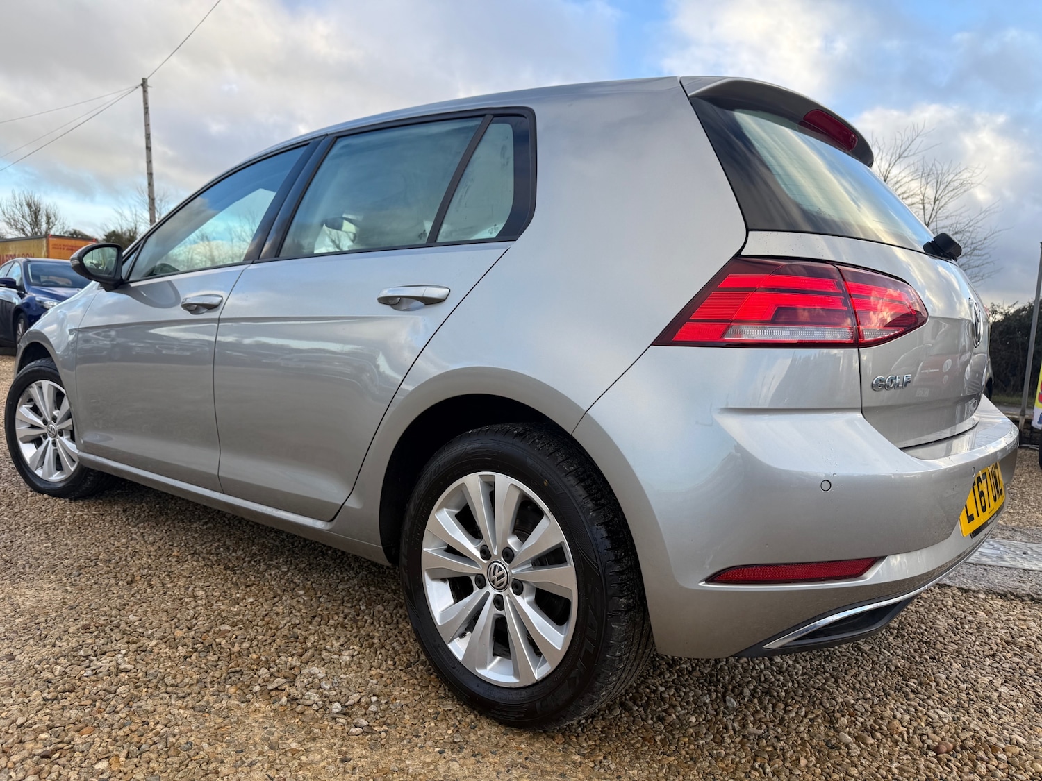 Used Volkswagen Golf 2017 for sale - 77228530: Photo 5