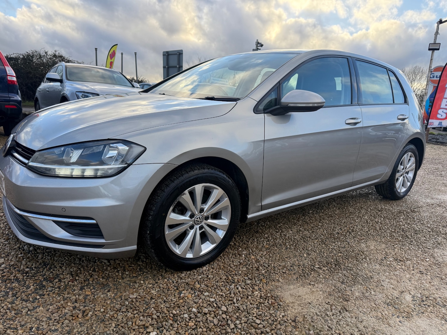 Used Volkswagen Golf 2017 for sale - 77228530: Photo 6