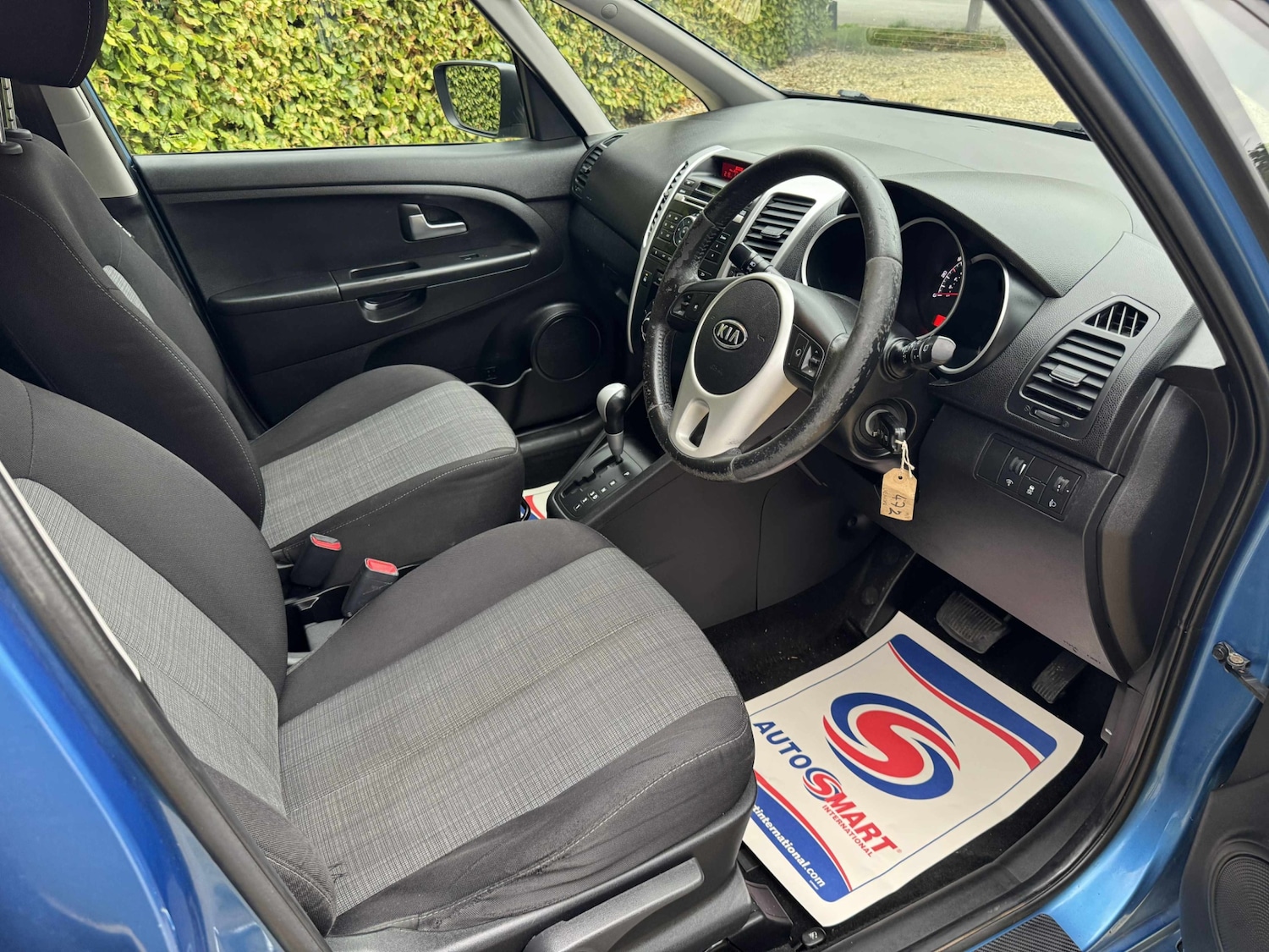 Used Kia Venga 2011 for sale - 76470884: Photo 10