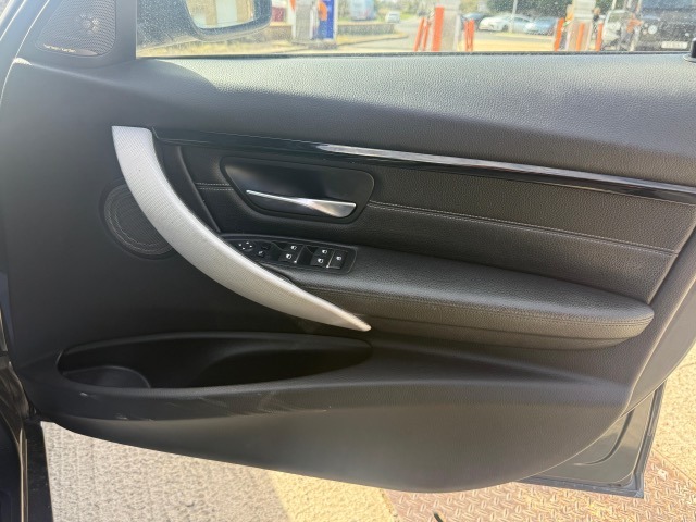 Used BMW 3 Series 2016 for sale - 78079365: Photo 27