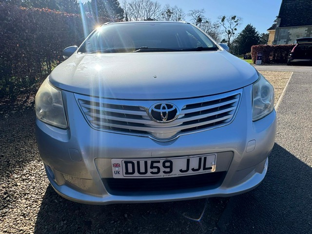 Used Toyota Avensis 2009 for sale - 77897134: Photo 2
