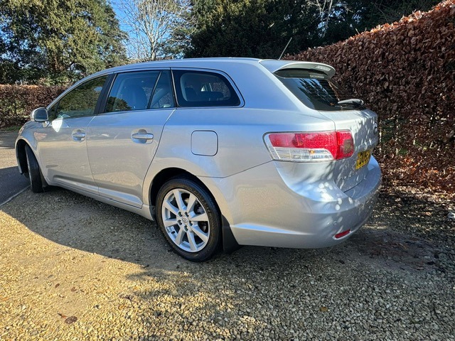 Used Toyota Avensis 2009 for sale - 77897134: Photo 4