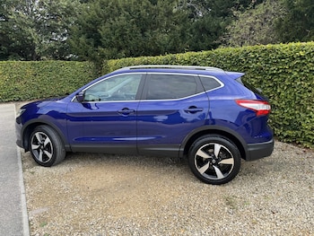Used Nissan Qashqai 2017 for sale - 76246476: Photo