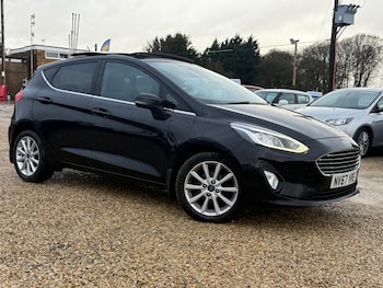 Used Ford Fiesta 2017 for sale - 77476950: Photo