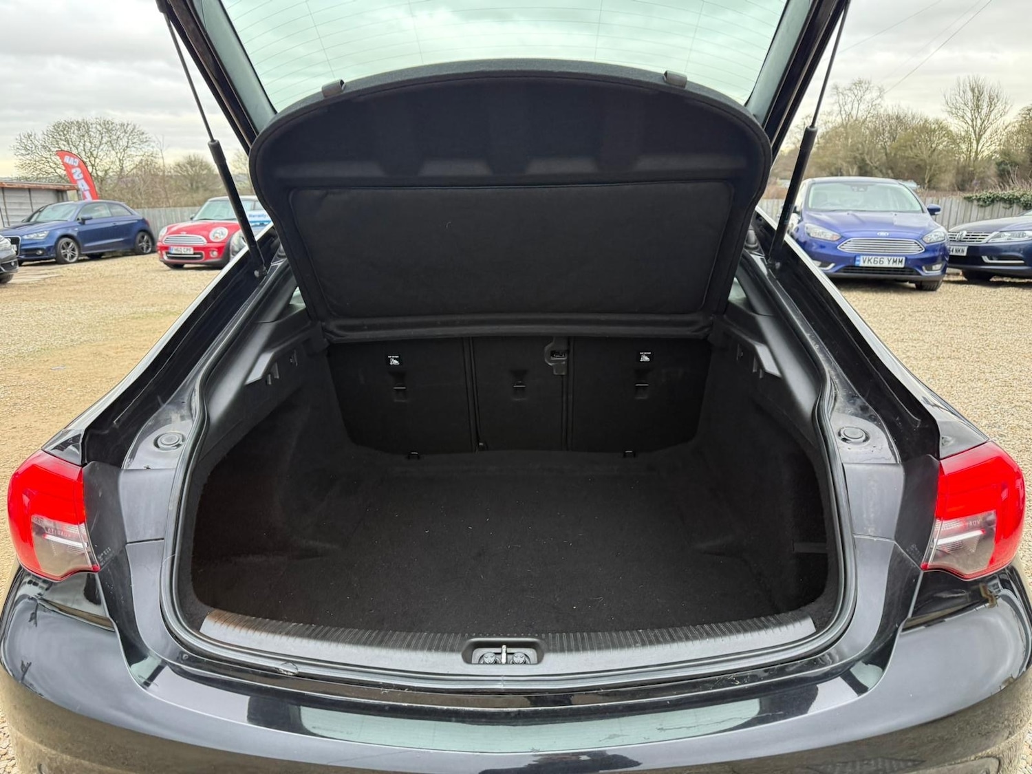 Used Vauxhall Insignia 2019 for sale - 77312494: Photo 10