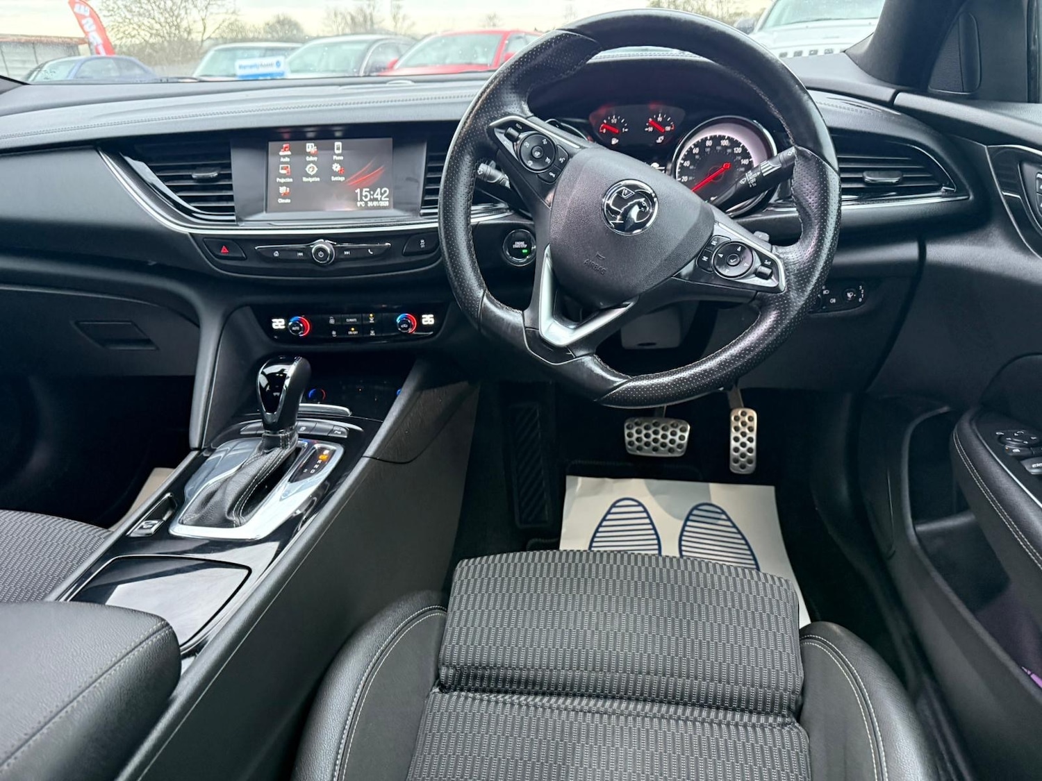 Used Vauxhall Insignia 2019 for sale - 77312494: Photo 16