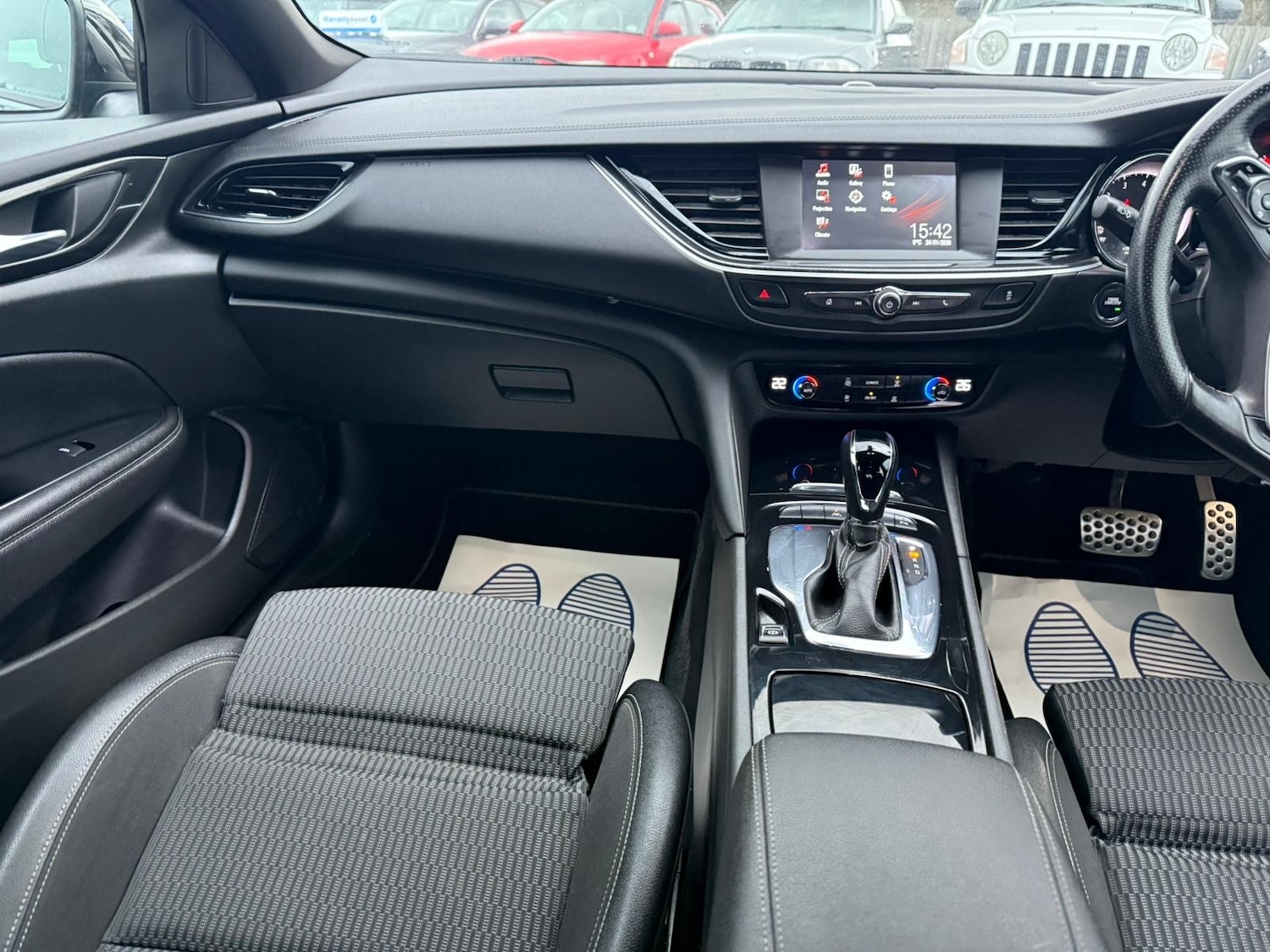 Used Vauxhall Insignia 2019 for sale - 77312494: Photo 17