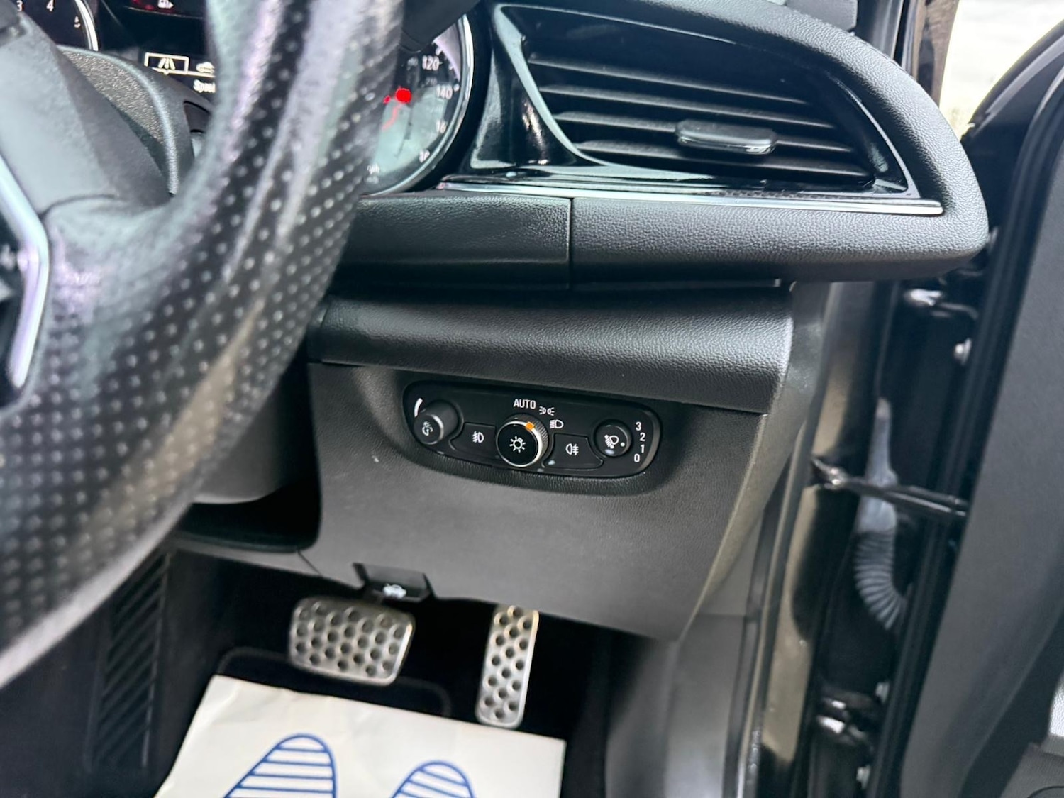 Used Vauxhall Insignia 2019 for sale - 77312494: Photo 20