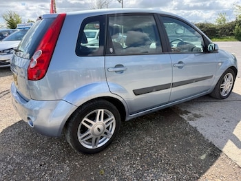 Used Ford Fiesta 2006 for sale - 78900282: Photo