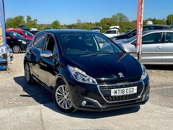 Used Peugeot 208 2018 for sale - 78409995: Photo