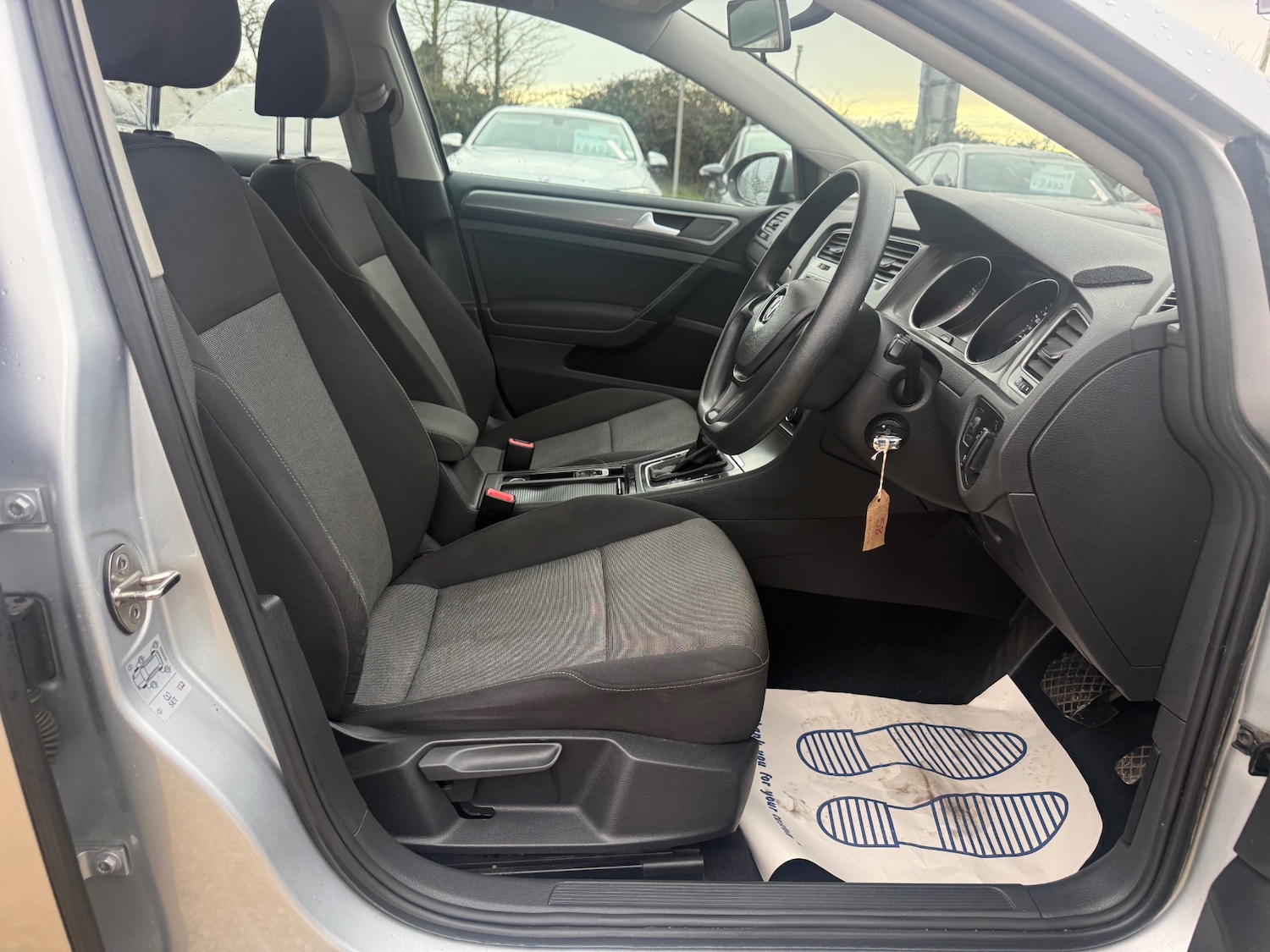 Used Volkswagen Golf 2013 for sale - 76837384: Photo 11