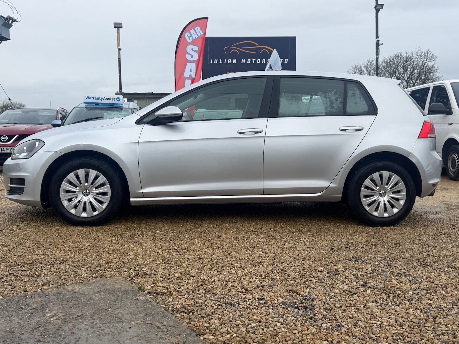 Used Volkswagen Golf 2013 for sale - 76837384: Photo 2