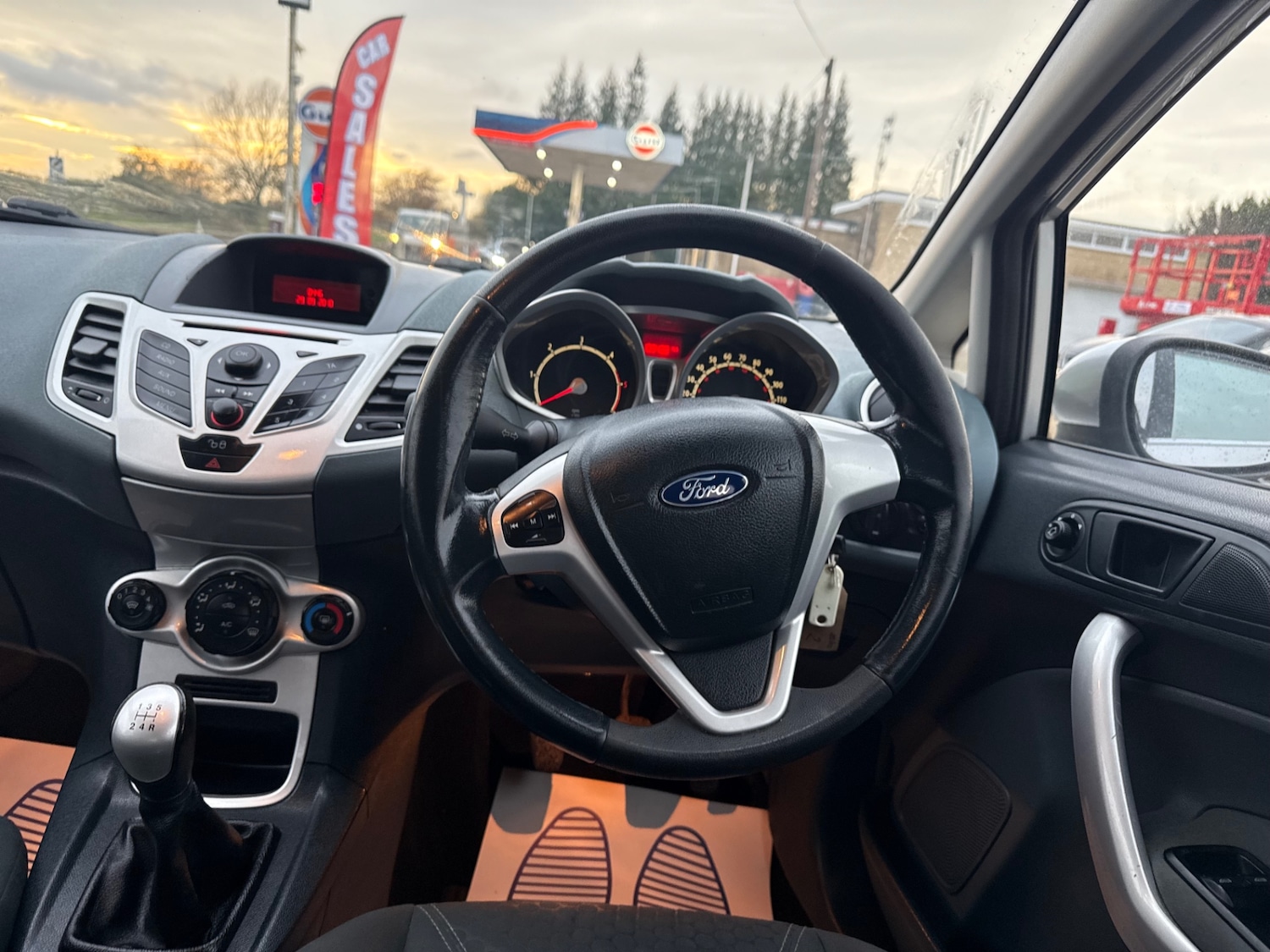 Used Ford Fiesta 2010 for sale - 76547990: Photo 18