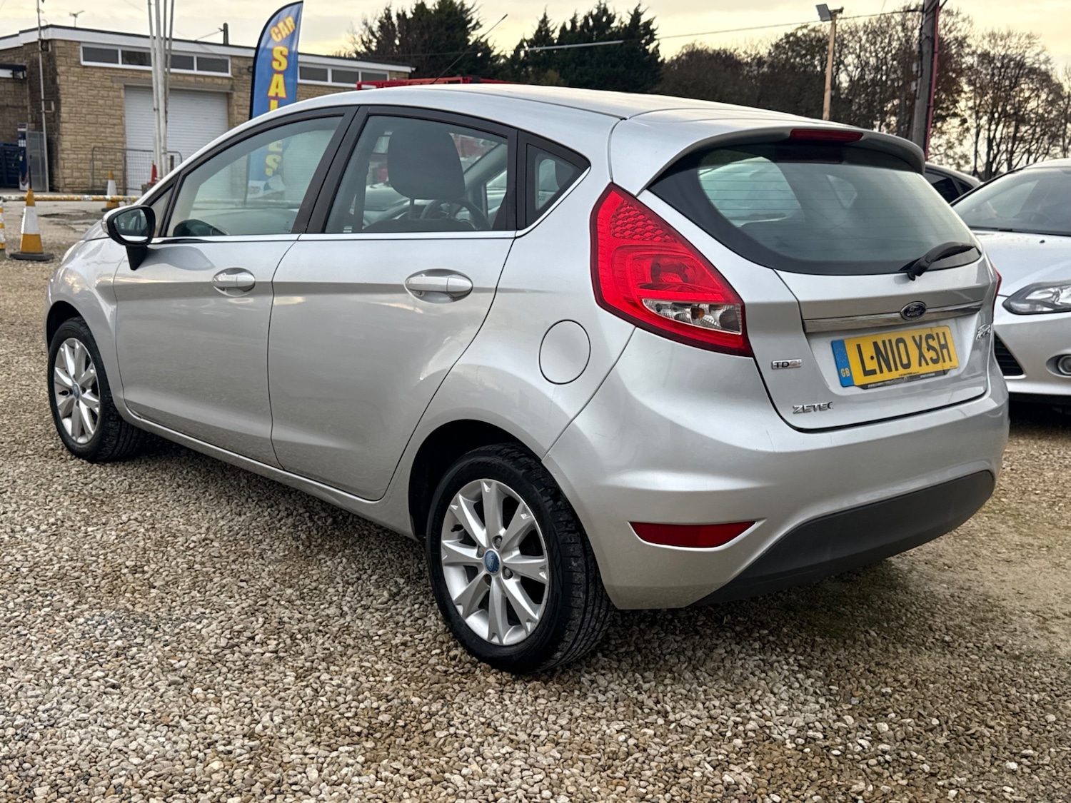 Used Ford Fiesta 2010 for sale - 76547990: Photo 3