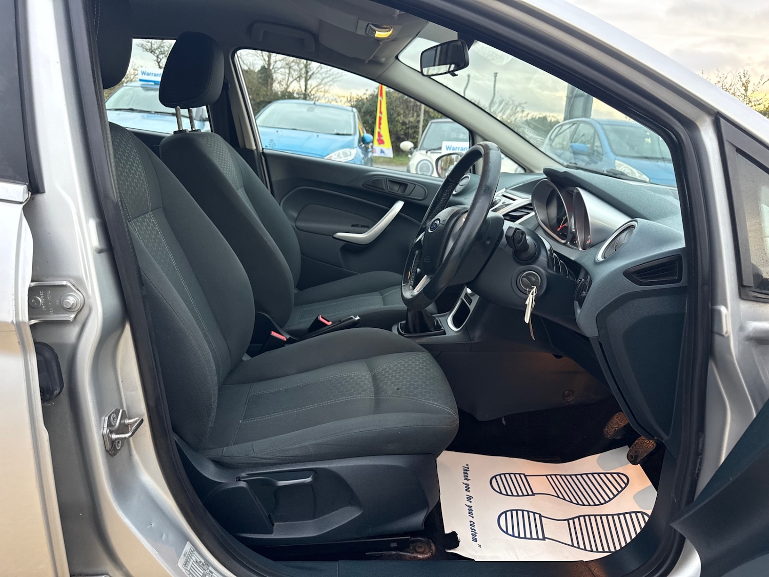 Used Ford Fiesta 2010 for sale - 76547990: Photo 9