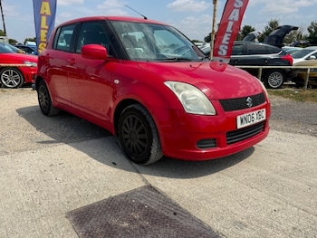 Used Suzuki Swift 2006 for sale - 79252772: Photo