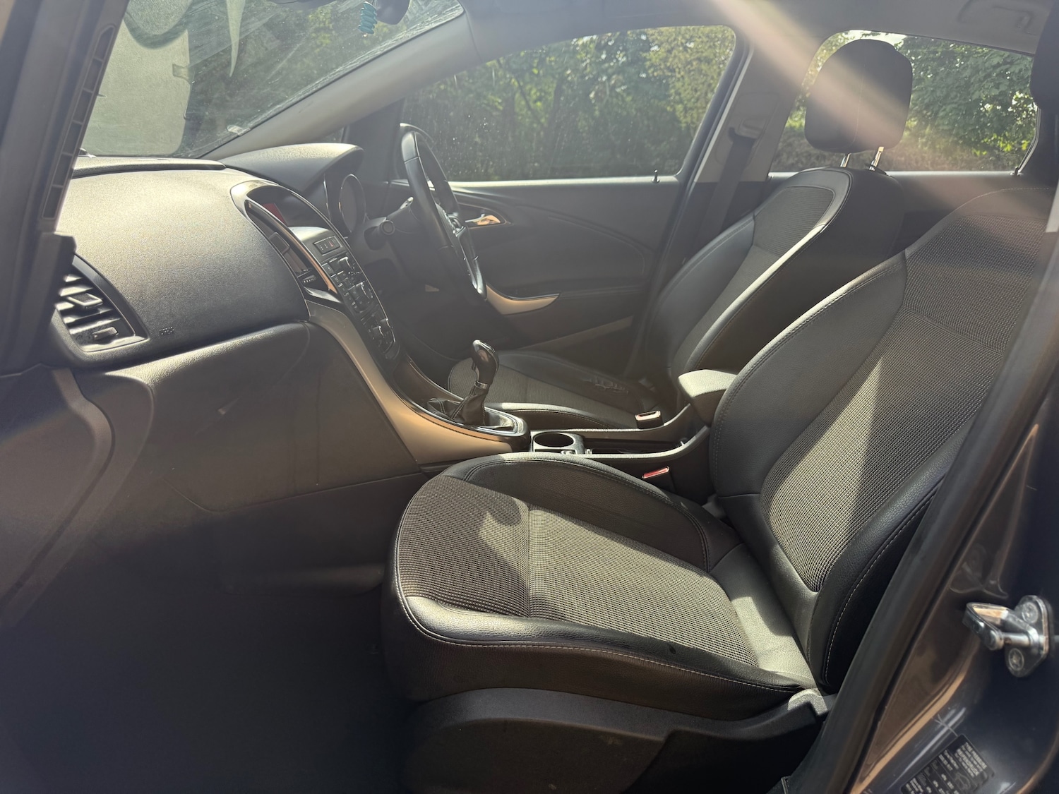 Used Vauxhall Astra 2012 for sale - 76121220: Photo 10