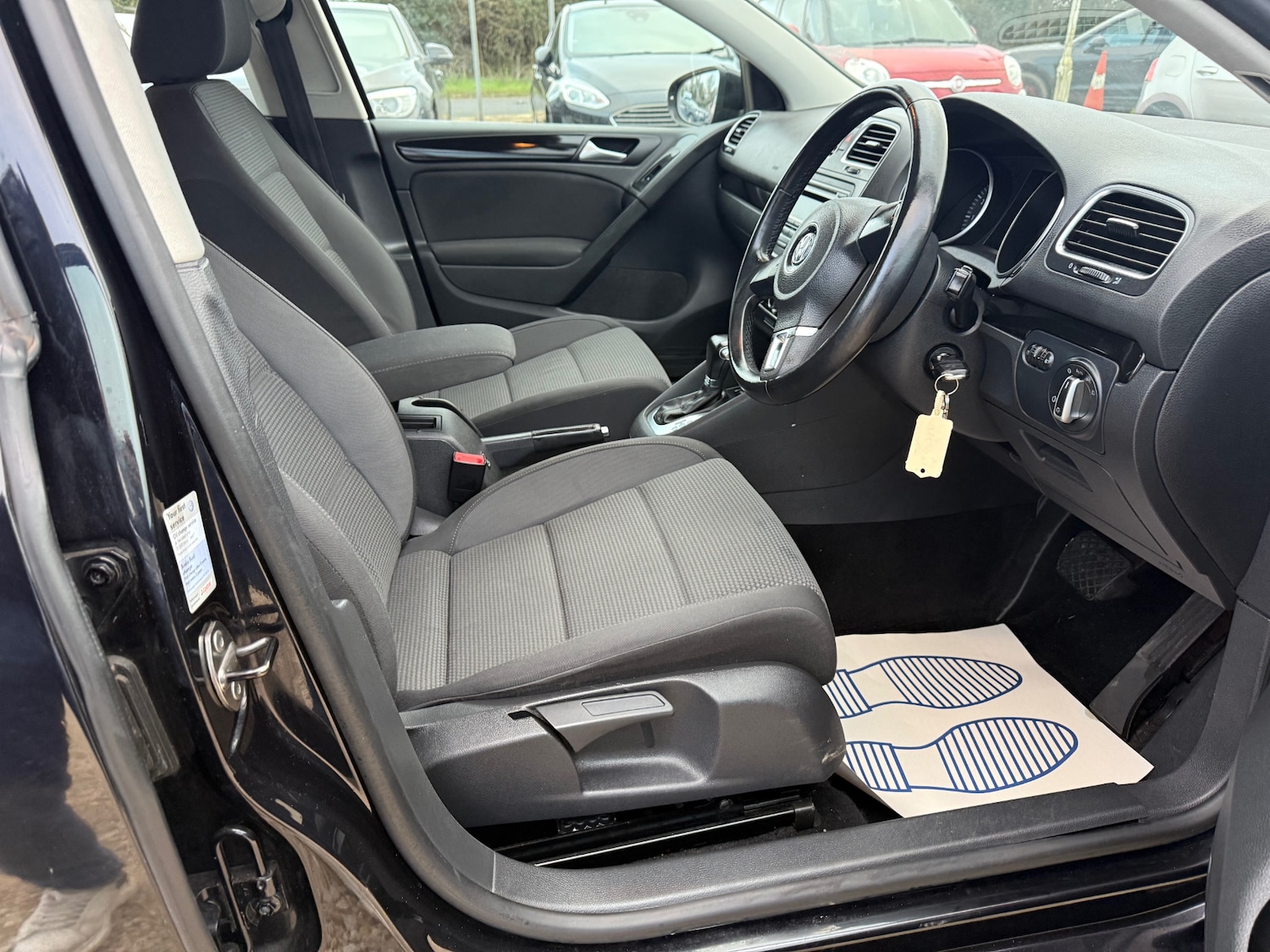 Used Volkswagen Golf 2009 for sale - 77086565: Photo 5