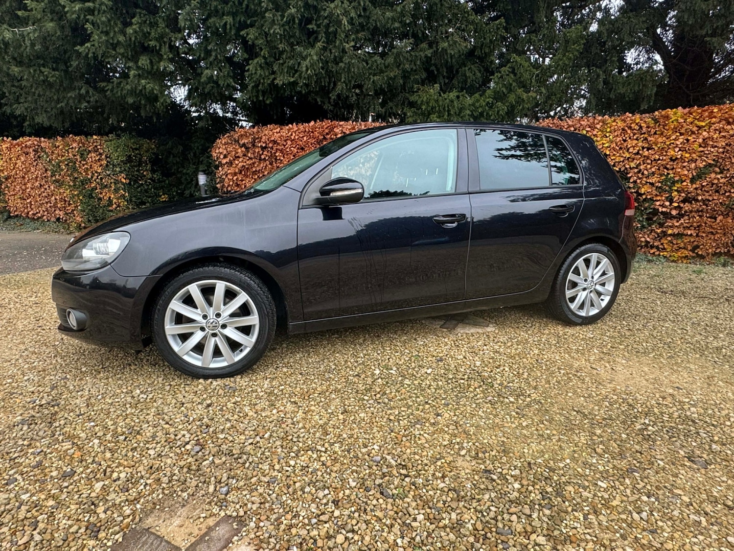 Used Volkswagen Golf 2010 for sale - 76671030: Photo 2